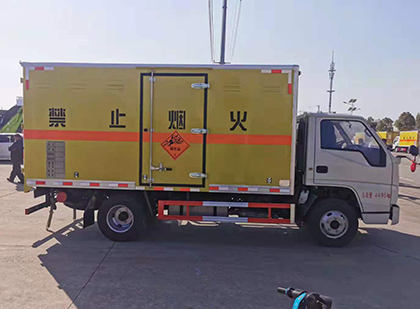 彭山爆破器材运输车技术升级与安全合规新趋势